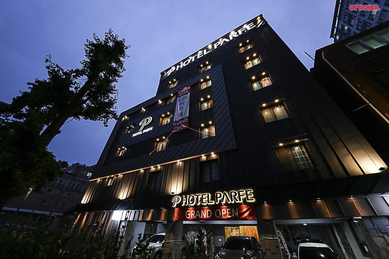 Hotel Parfe Cheonan Eksteriør bilde